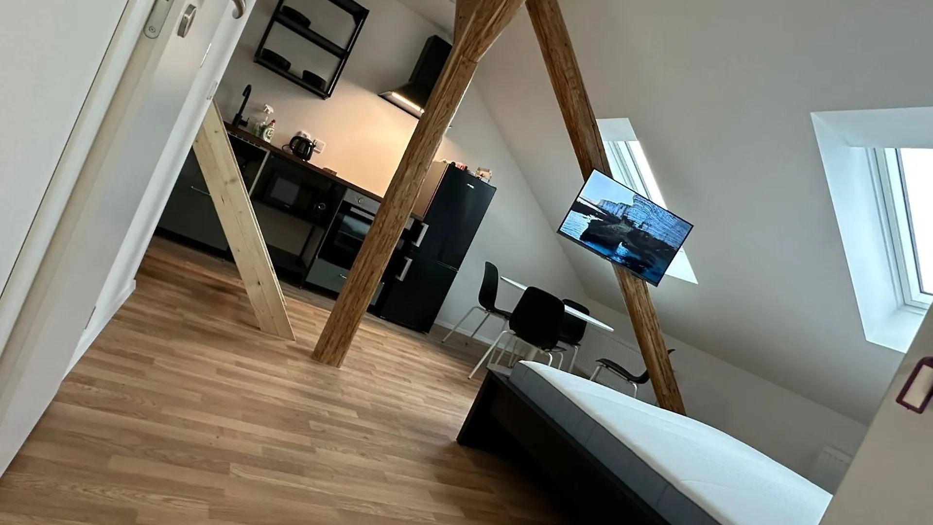 Zizkov Tower Suites Prag Tjekkiet