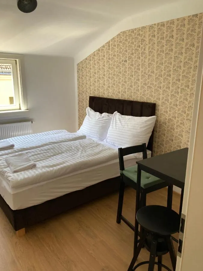 公寓式酒店 Zizkov Tower Suites 布拉格